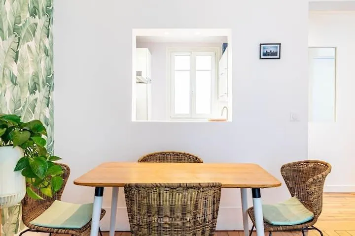 Cosy 2-bedroom In Montmartre *